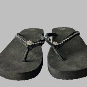 Time and Tru Black Flip Flop - Rhinestone Straps - Size 8/8.5 (636-4)